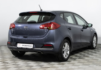 Подержанный автомобиль Kia Ceed Hatchback 2015 года (5 фото)