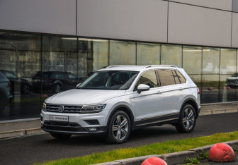 Подержанный автомобиль Volkswagen Tiguan 2019 года (3 фото)