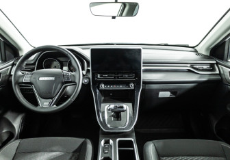 Подержанный автомобиль Haval M6 2024 года (13 фото)
