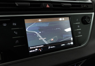 Подержанный автомобиль Citroen C4 SpaceTourer 2019 года (16 фото)