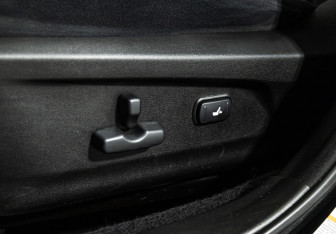 Подержанный автомобиль Subaru Outback Wagon 2011 года (17 фото)