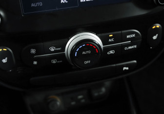 Подержанный автомобиль Kia Soul 2017 года (17 фото)