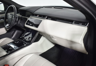 Подержанный автомобиль Land Rover Range Rover Velar 2018 года (12 фото)