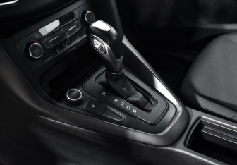 Подержанный автомобиль Ford Focus Hatchback 2017 года (11 фото)