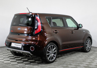 Подержанный автомобиль Kia Soul 2017 года (5 фото)