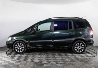 Подержанный автомобиль Opel Zafira Compactvan 2001 года (8 фото)