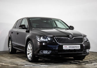 Подержанный автомобиль Skoda Superb Liftback 2014 года (3 фото)