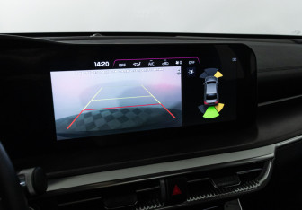 Подержанный автомобиль Kia K5 2024 года (20 фото)