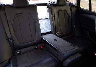 Подержанный автомобиль BMW X3 2018 года (29 фото)