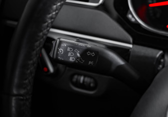 Подержанный автомобиль Volkswagen Jetta Sedan 2017 года (17 фото)