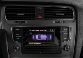 Подержанный автомобиль Volkswagen Golf Hatchback 2014 года (19 фото)