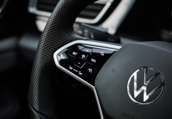 Подержанный автомобиль Volkswagen Teramont 2024 года (17 фото)