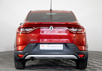 Подержанный автомобиль Renault Arkana 2020 года (6 фото)