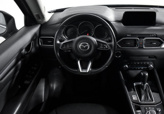 Подержанный автомобиль Mazda CX-5 2019 года (15 фото)
