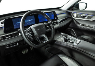 Подержанный автомобиль Chery Tiggo 8 Pro Max 2024 года (11 фото)
