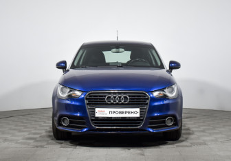 Подержанный автомобиль Audi A1 2012 года (2 фото)