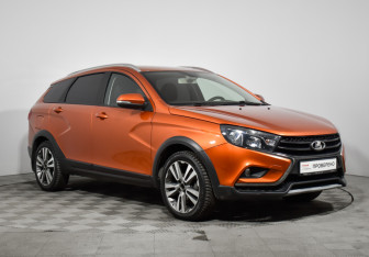 Подержанный автомобиль LADA (ВАЗ) Vesta Wagon 2018 года (3 фото)