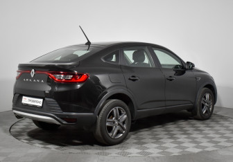 Подержанный автомобиль Renault Arkana 2020 года (5 фото)
