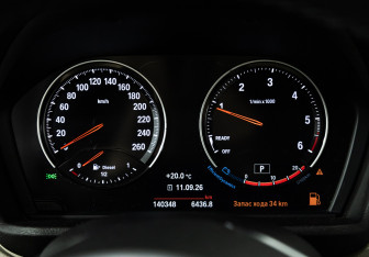 Подержанный автомобиль BMW X1 2020 года (12 фото)
