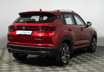 Подержанный автомобиль Changan CS35PLUS 2023 года (5 фото)