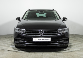 Подержанный автомобиль Volkswagen Passat Wagon 2019 года (2 фото)