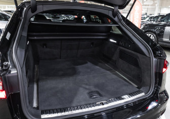 Подержанный автомобиль Audi A6 Wagon 2020 года (33 фото)
