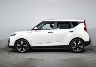 Подержанный автомобиль Kia Soul 2021 года (8 фото)