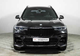 Подержанный автомобиль BMW X7 2019 года (2 фото)