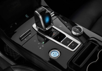 Подержанный автомобиль Chery Tiggo 8 Pro Max 2023 года (11 фото)