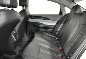 Подержанный автомобиль Evolute i-PRO 2024 года (11 фото)