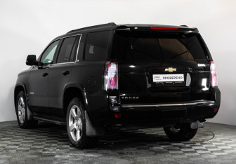 Подержанный автомобиль Chevrolet Tahoe 2018 года (7 фото)
