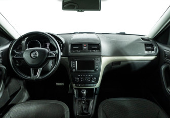 Подержанный автомобиль Skoda Yeti 2014 года (13 фото)