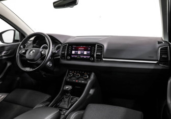 Подержанный автомобиль Skoda Karoq 2020 года (9 фото)