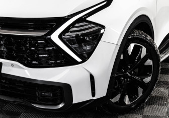 Подержанный автомобиль Kia Sportage 2022 года (2 фото)