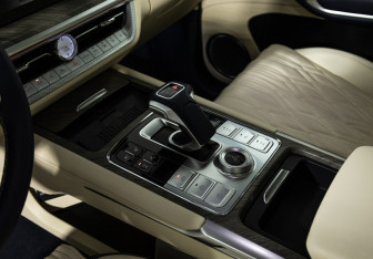 Подержанный автомобиль Tank 500 2023 года (24 фото)