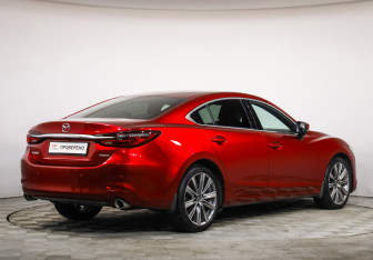 Подержанный автомобиль Mazda 6 Sedan 2020 года (5 фото)