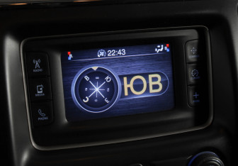 Подержанный автомобиль Jeep Grand Cherokee 2013 года (15 фото)