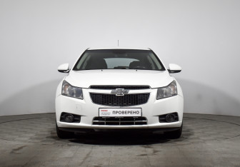 Подержанный автомобиль Chevrolet Cruze Sedan 2012 года (2 фото)