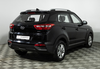 Подержанный автомобиль Hyundai Creta 2017 года (5 фото)