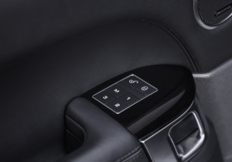 Подержанный автомобиль Land Rover Range Rover Sport 2019 года (26 фото)