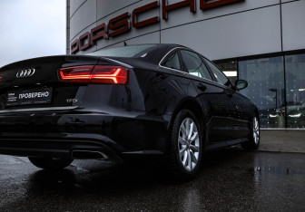 Подержанный автомобиль Audi A6 Sedan 2018 года (7 фото)