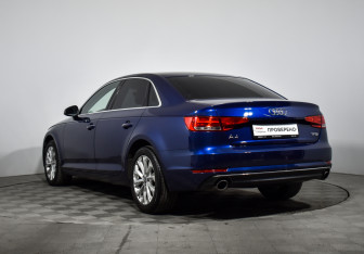 Подержанный автомобиль Audi A4 Sedan 2015 года (7 фото)