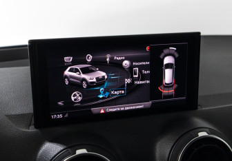 Подержанный автомобиль Audi Q2 2020 года (17 фото)