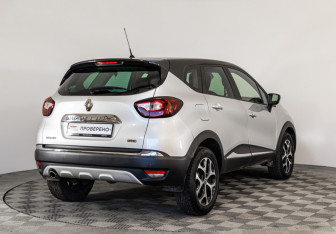 Подержанный автомобиль Renault Kaptur 2018 года (5 фото)