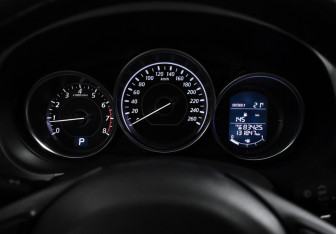 Подержанный автомобиль Mazda 6 Sedan 2013 года (16 фото)