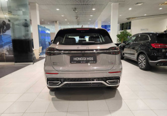 Новый Hongqi HS5 2024 (3 фото)