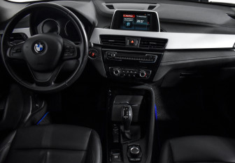 Подержанный автомобиль BMW X2 2019 года (14 фото)