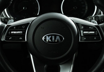 Подержанный автомобиль Kia Ceed Wagon 2021 года (21 фото)