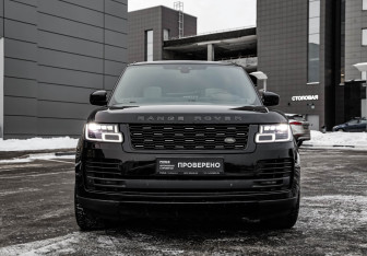 Подержанный автомобиль Land Rover Range Rover 2019 года (3 фото)