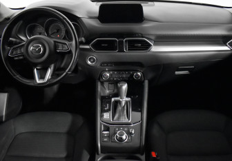 Подержанный автомобиль Mazda CX-5 2017 года (13 фото)